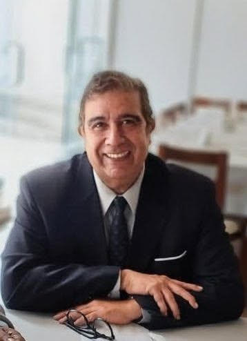 Portada de: Reflexiones políticas y decisiones cristianas de Carlos Gallardo Neyra